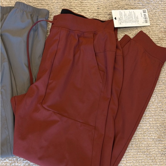 NWT NWOT Bundle of lululemon athletica Men's Sweatpants -  4 pairs (XL) - Picture 2 of 4